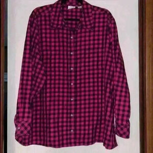 2x plaid Pink and navy button up plus Chic comfort collection
